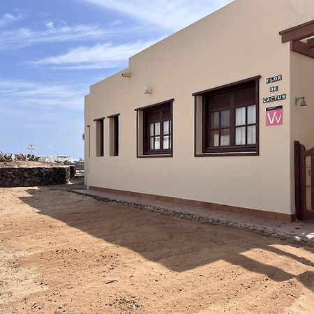 칼레타 데 세보 Flor De Cactus, La Graciosa 빌라 외부 사진